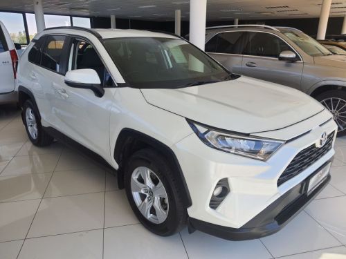 Toyota RAV4 2.0 GX A/T in Namibia