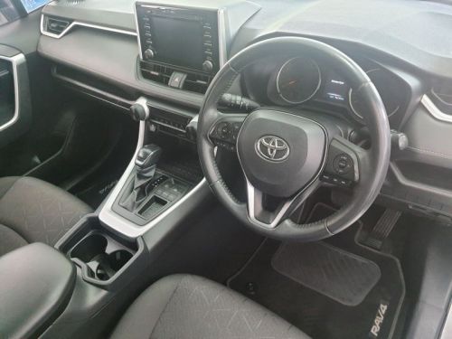 Toyota RAV4 2.0 GX A/T in Namibia