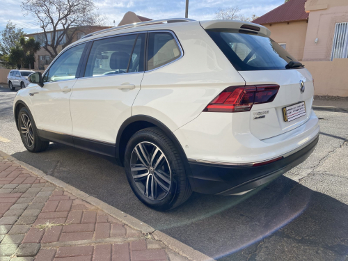 Volkswagen VW Tiquan 2lt Tsi R -Line AWD Highline in Namibia