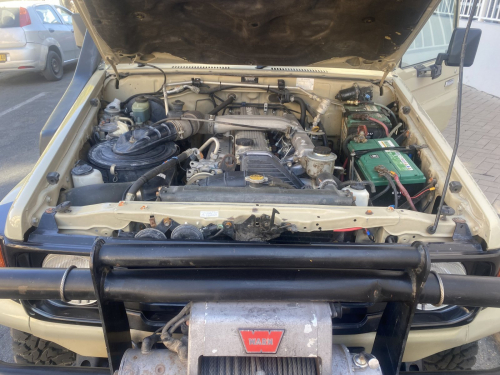 Toyota Land Cruiser 4.2 Diesel Safari 9-Seater in Namibia