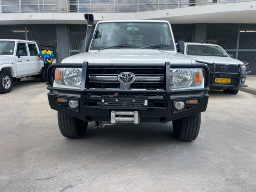 Toyota Land Cruiser 4.2 Diesel Dcab in Namibia