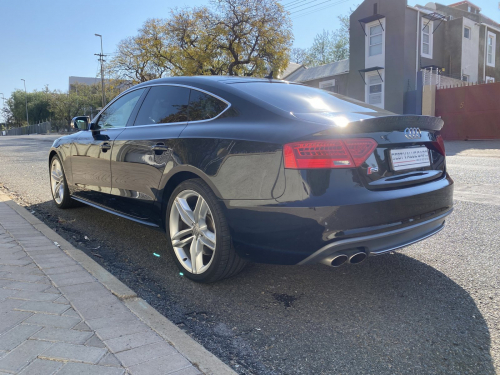 Audi Audi S6 3lt V6 AWD Petrol Auto in Namibia