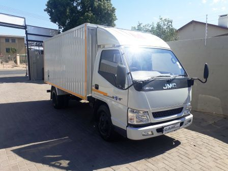 JAC JMC Carrying Van Body 2.8 LWB in Namibia