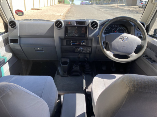 Toyota Land Cruiser V8 Diesel 4.5lt Dcab 4x4 in Namibia