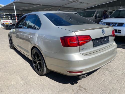 Volkswagen VW Jetta 1.4 Tsi DSG Highline Tiptronic in Namibia