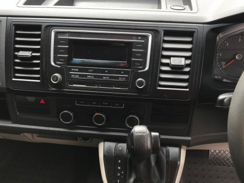 Volkswagen Kombi 2lt Tdi T6 (No-Deposit Deal) Diesel DSG in Namibia