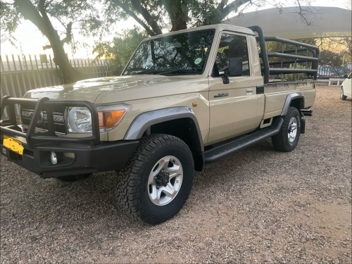 Toyota Land Cruiser 4.2 Diesel Scab in Namibia