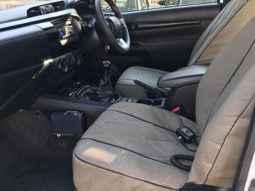 Toyota Toyota Hilux 2.4 Gd6 Safari 7 seater 4x4 in Namibia