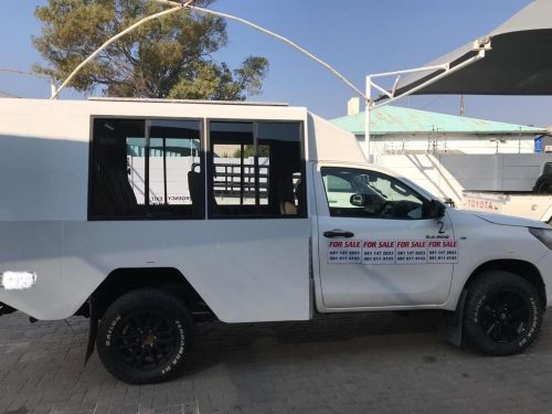 Toyota Toyota Hilux 2.4 Gd6 Safari 7 seater 4x4 in Namibia