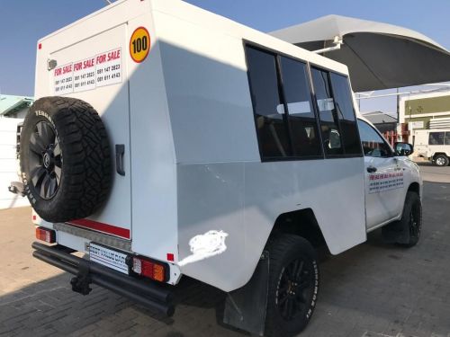 Toyota Toyota Hilux 2.4 Gd6 Safari 7 seater 4x4 in Namibia