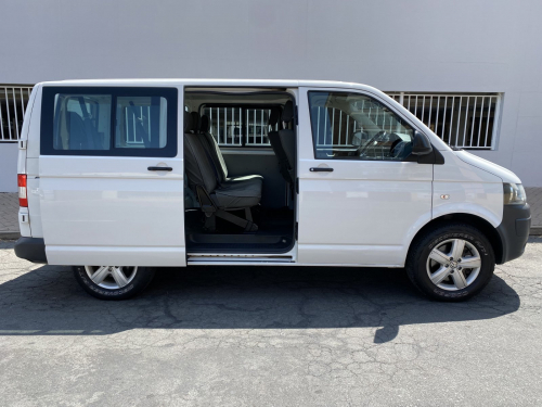 Volkswagen Kombi 2lt Tdi 4-motion Manual 4x4 Transporter T5 in Namibia