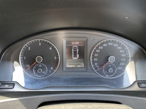 Volkswagen Kombi 2lt Tdi 4-motion Manual 4x4 Transporter T5 in Namibia