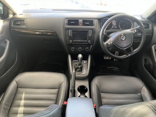Volkswagen VW Jetta 1.4 Tsi DSG Highline Tiptronic in Namibia