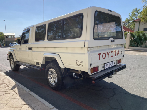 Toyota Land Cruiser 4.2 Diesel Scab 4x4 in Namibia