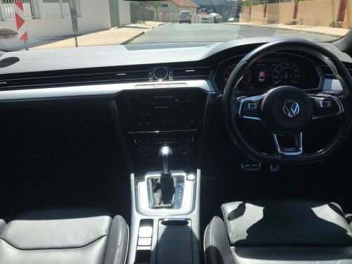 Volkswagen VW Arteon 2lt Tsi R-line AWD in Namibia
