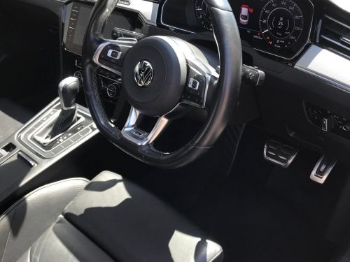 Volkswagen VW Arteon 2lt Tsi R-line AWD in Namibia