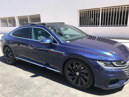Used Volkswagen VW Arteon 2lt Tsi R-line AWD for sale in Windhoek