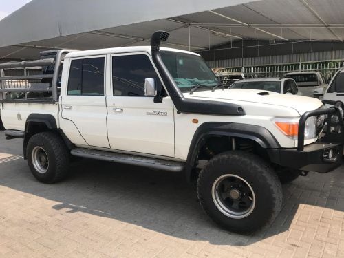 Toyota Land Cruiser V8 Diesel Dcab in Namibia