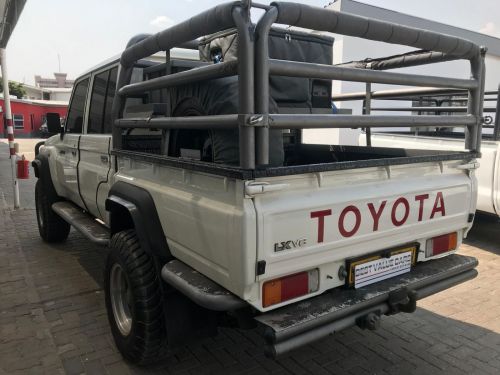 Toyota Land Cruiser V8 Diesel Dcab in Namibia