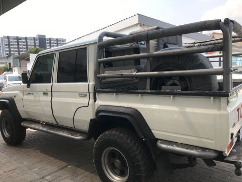 Toyota Land Cruiser V8 Diesel Dcab in Namibia