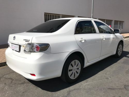 Toyota Corolla 1.6 Quest in Namibia