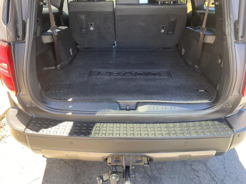 Toyota Land Cruiser Prado 2.8 TX in Namibia