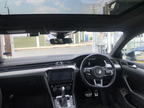 Volkswagen VW Sharan 2Lt Tsi 7- seater in Namibia