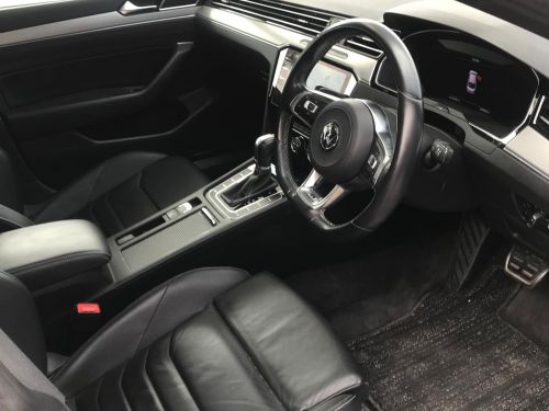 Volkswagen VW Sharan 2Lt Tsi 7- seater in Namibia