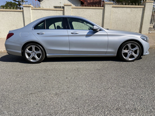 Mercedes-Benz Mercedes Bens C250d in Namibia