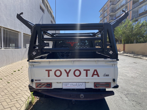Toyota Land Cruiser 4.2 Scab 4x4 in Namibia