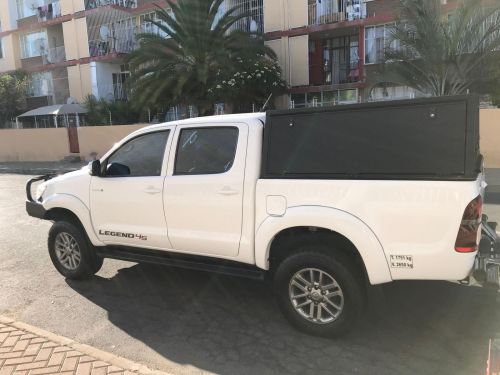 Toyota Hilux Legend 45 3lt D4D Dcab 4x4 in Namibia