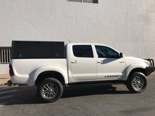 Toyota Hilux Legend 45 3lt D4D Dcab 4x4 in Namibia