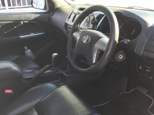 Toyota Hilux Legend 45 3lt D4D Dcab 4x4 in Namibia
