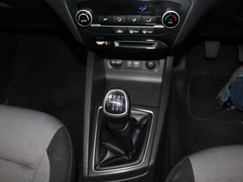 Hyundai I20 1.4i Fluid in Namibia