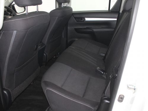 Toyota Hilux 2.4 GD6 4x4 auto D cab in Namibia