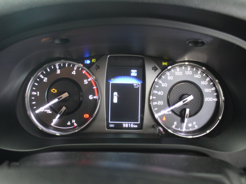Toyota Hilux 2.4GD6 in Namibia