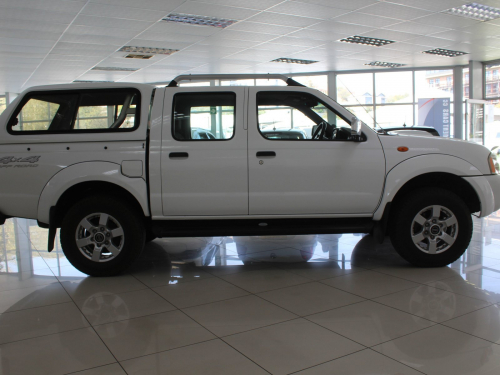 Nissan Np300 in Namibia