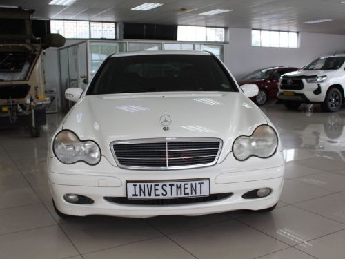 Mercedes-Benz C180 Kompressor A/T in Namibia