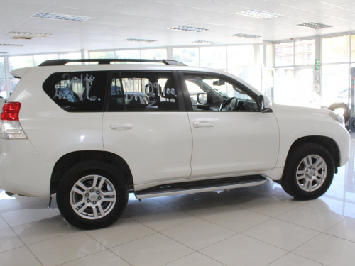 Toyota Prado VX 4.0 in Namibia