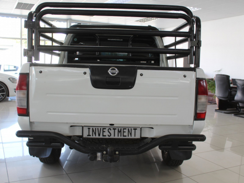 Nissan Np300 2.4i in Namibia