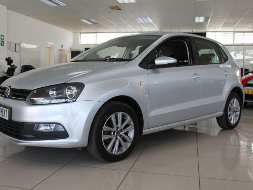 Volkswagen Vw Polo Vivo Comfortline 1.6i Auto in Namibia