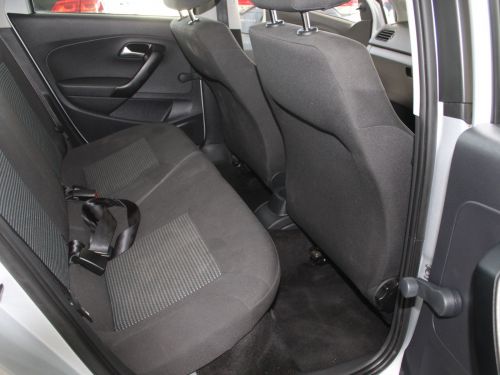 Volkswagen Vw Polo Vivo Comfortline 1.6i Auto in Namibia