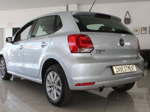 Volkswagen Vw Polo Vivo Comfortline 1.6i Auto in Namibia