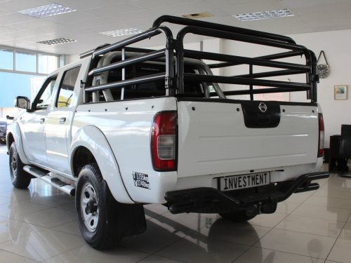 Nissan Nissan Np300 2.4i in Namibia