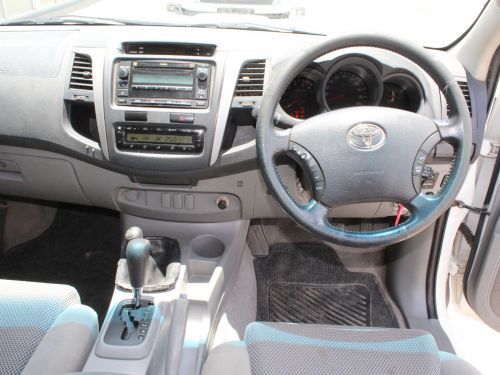 Toyota Hilux 3.0 D4D Dcab in Namibia