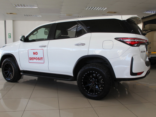 Toyota Fortuner in Namibia