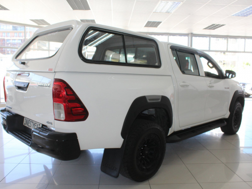 Toyota Hilux 2.4 GD6 DC 4x4 in Namibia
