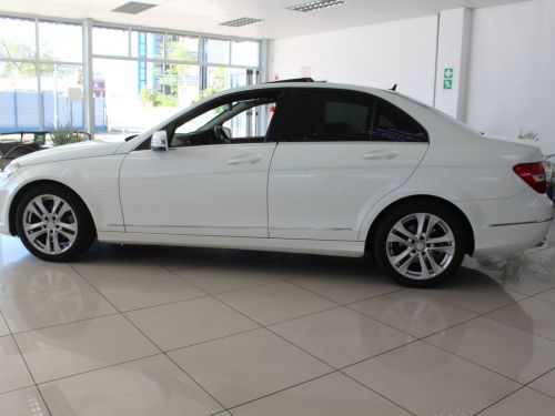 Mercedes-Benz C180 Auto in Namibia