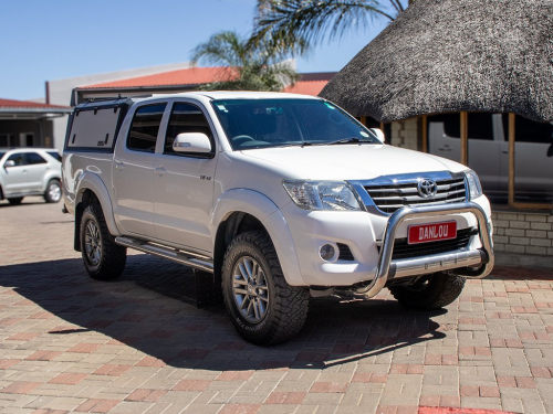Used Toyota Hilux 4.0 V6 Raider 4X4 A/T P/U D/C for sale in Windhoek