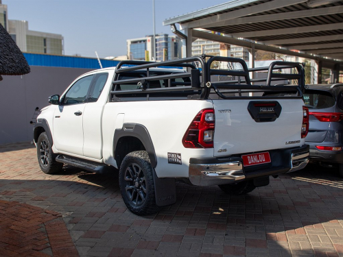 Toyota Hilux XC 2.8 GD-6 4X4 A/T LGD in Namibia